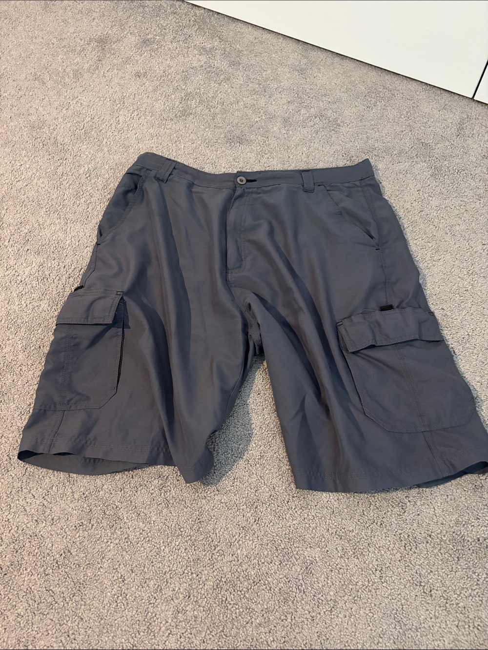 burnside Men's Cargo Shorts in Charcoal Gray